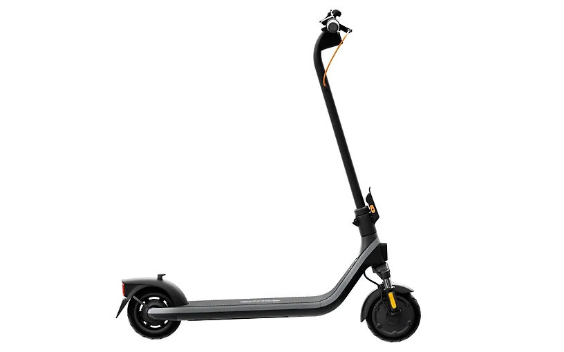 Segway Ninebot E2 Plus sähköpotkulauta taittomekanismi ja runko