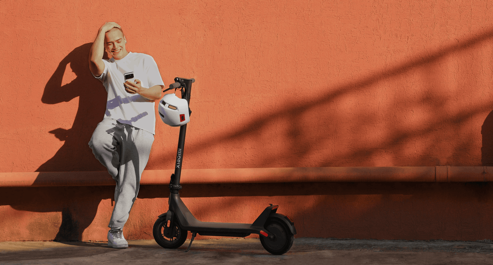 Xiaomi Electric Scooter 4 Lite 2nd Gen – valmistajan käyttökuva